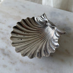 Load image into Gallery viewer, Silver Plated Vintage Clam Shell Trinket Dish
