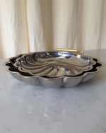 Load image into Gallery viewer, Set Of Two Italian Stainless Steel Shell Dishes With Gold Plated Handles By Inoxbeck 18/10
