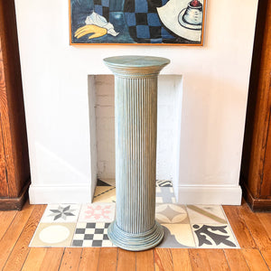 Vintage Continental Pencil Reed Pedestal