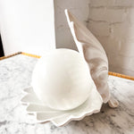 Load image into Gallery viewer, Vintage Shell Shaped Ceramic Light
