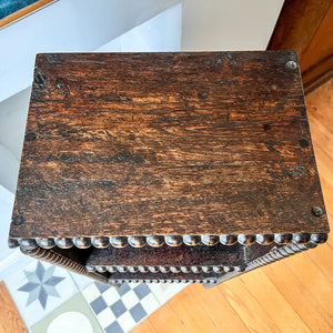 Antique Shelving Unit With Decorative Bobbin Trim