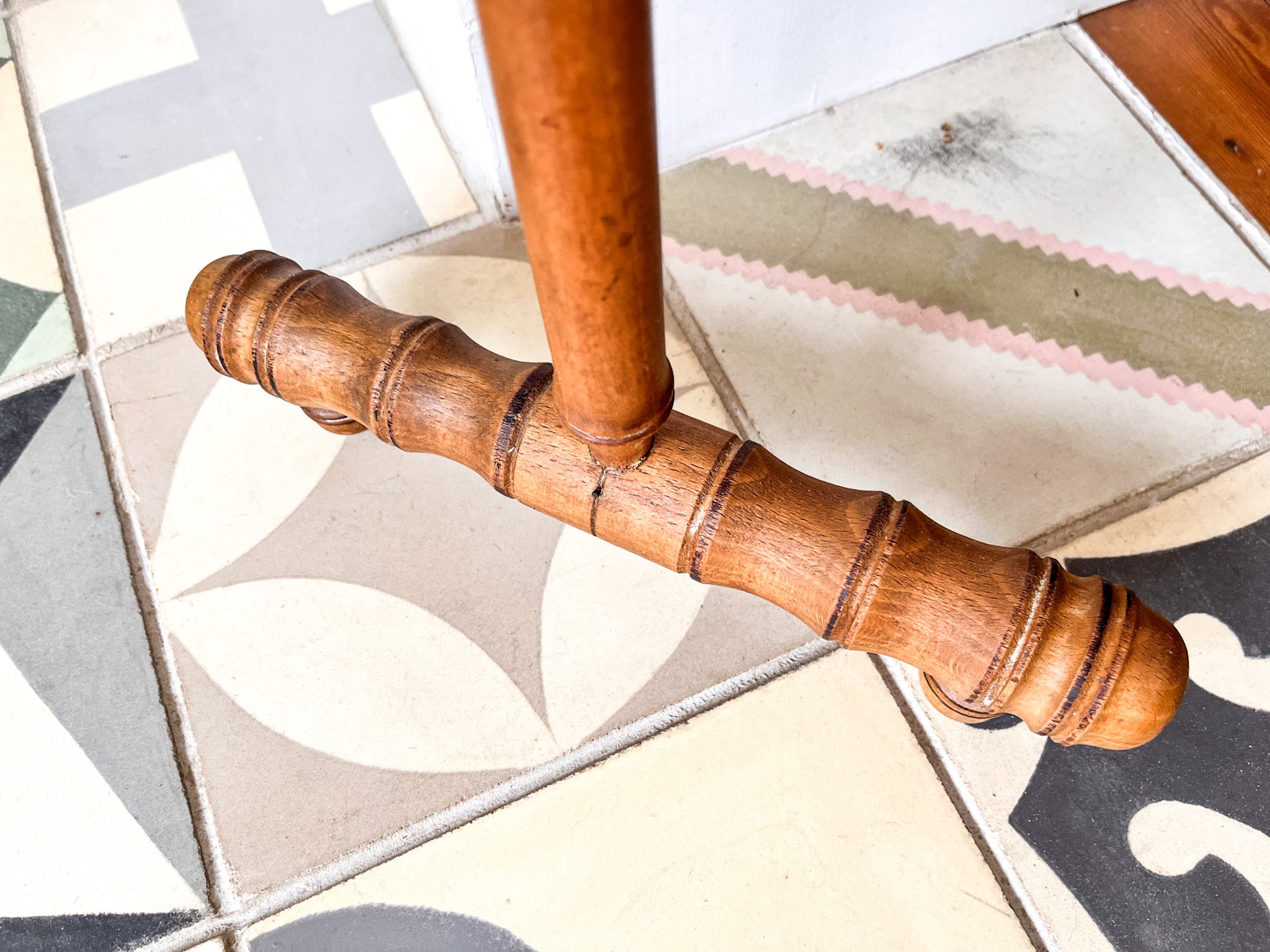 Antique Faux Bamboo Towel Rail