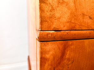 Early 20th Century Marble Top Birch Veneer Swedish Dresser Encrusted With Mother Of Pearl